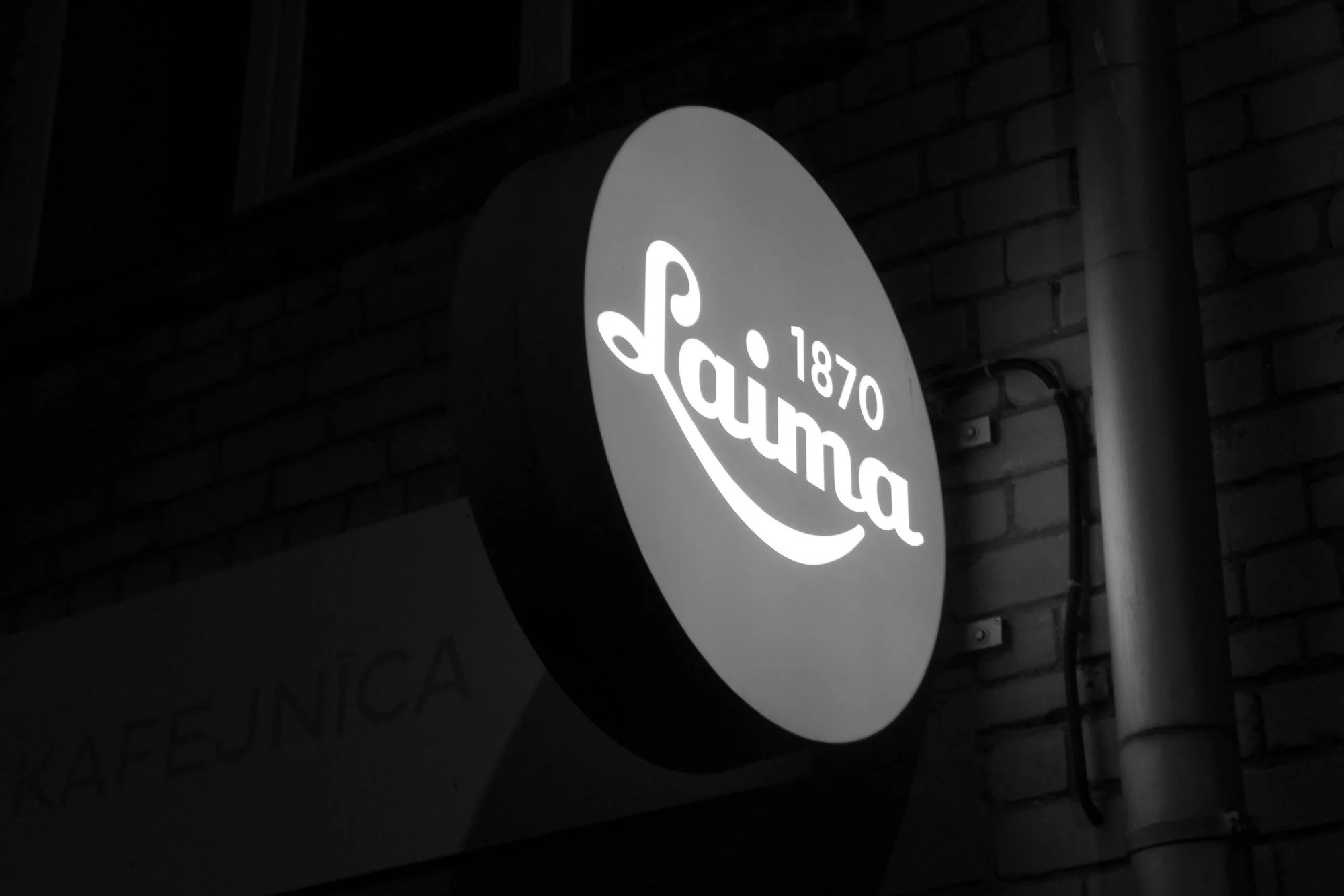 Create your own business logo that’s memorable, enduring and appropriate to your company’s message by following the design advice below. Neon Logo Sign Mockup Free Mockup Download