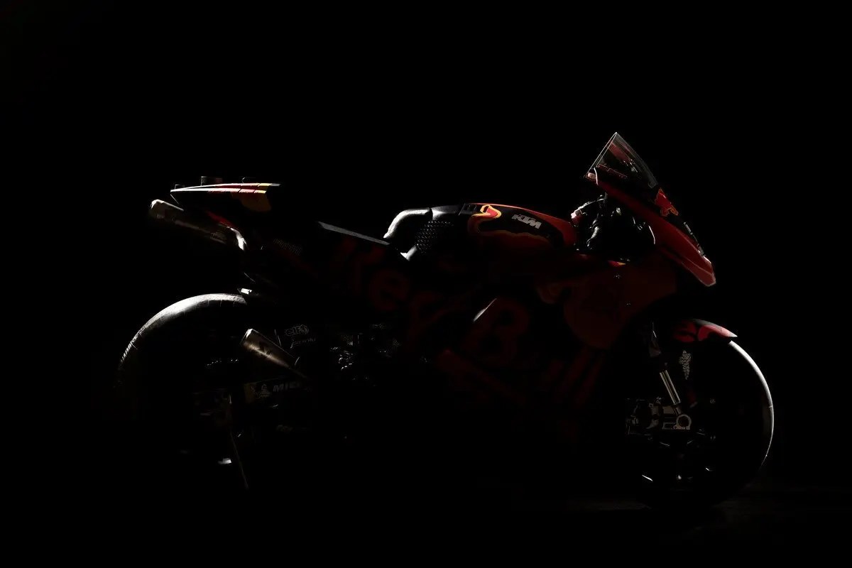 Live Ktm Unveil Their 2018 Motogp Machines