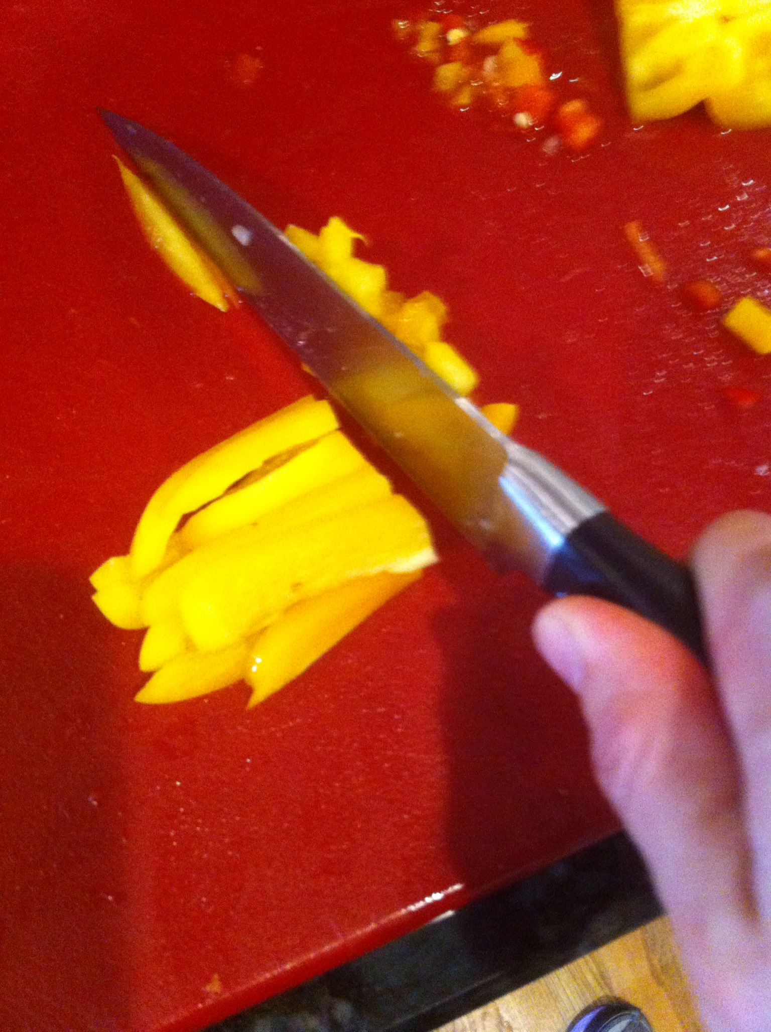 How to dice a pepper