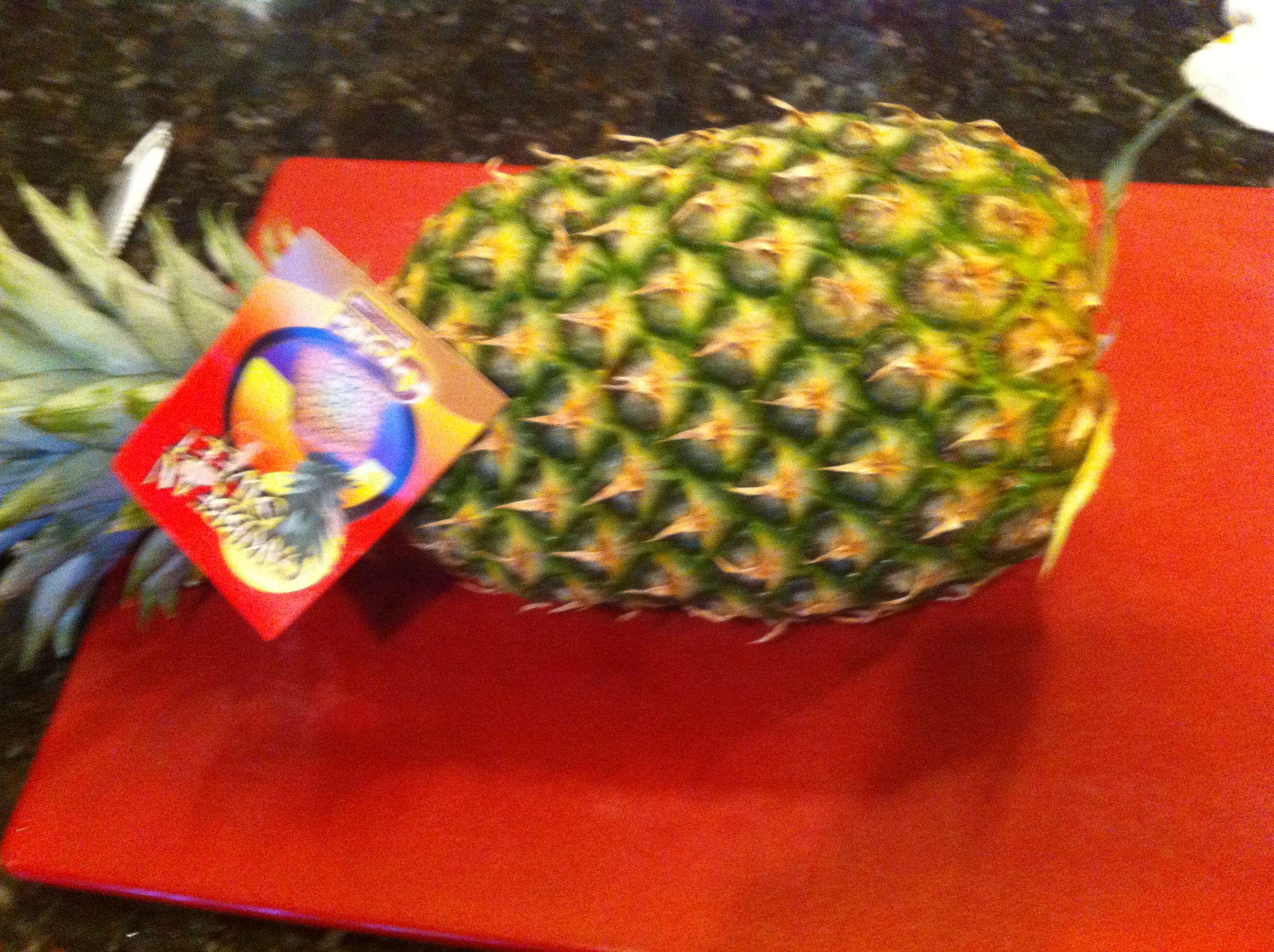 How to cut a whole pineapple