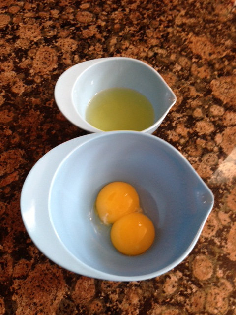 How to separate an egg