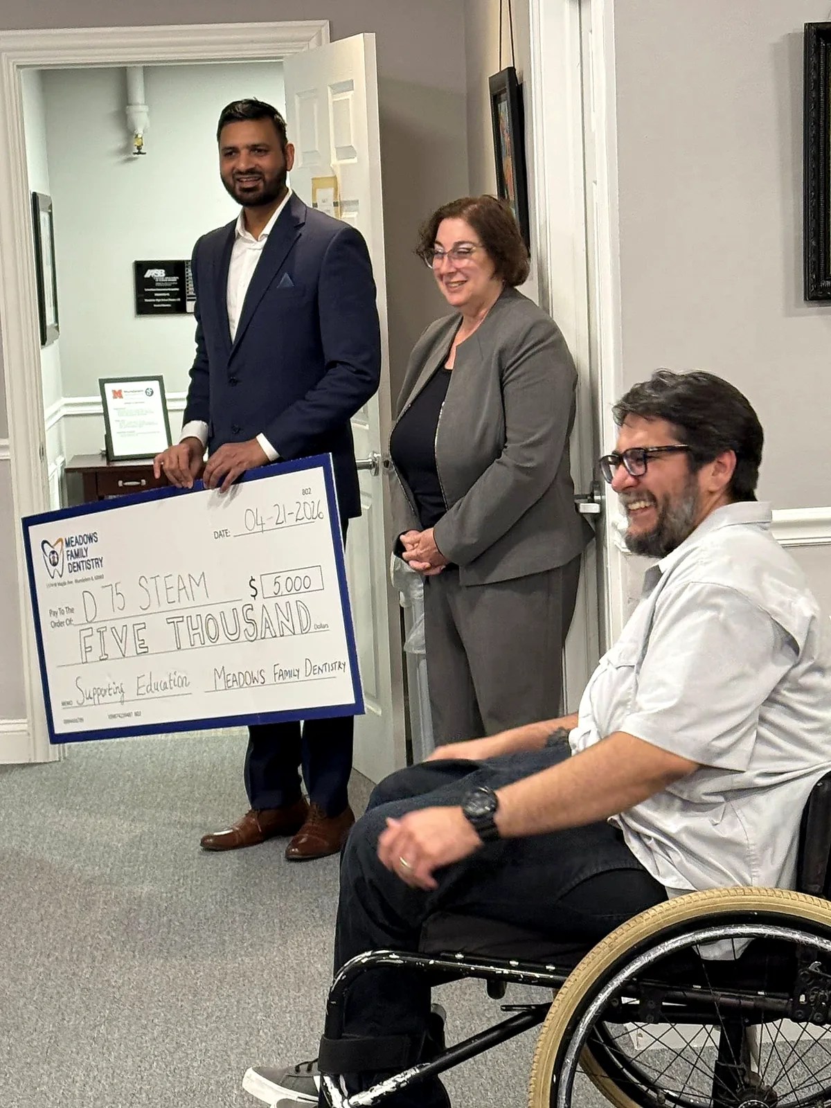 Meadows Family Dentistry supporting Mundelein School District 75 STEAM education with a $5,000 contribution.