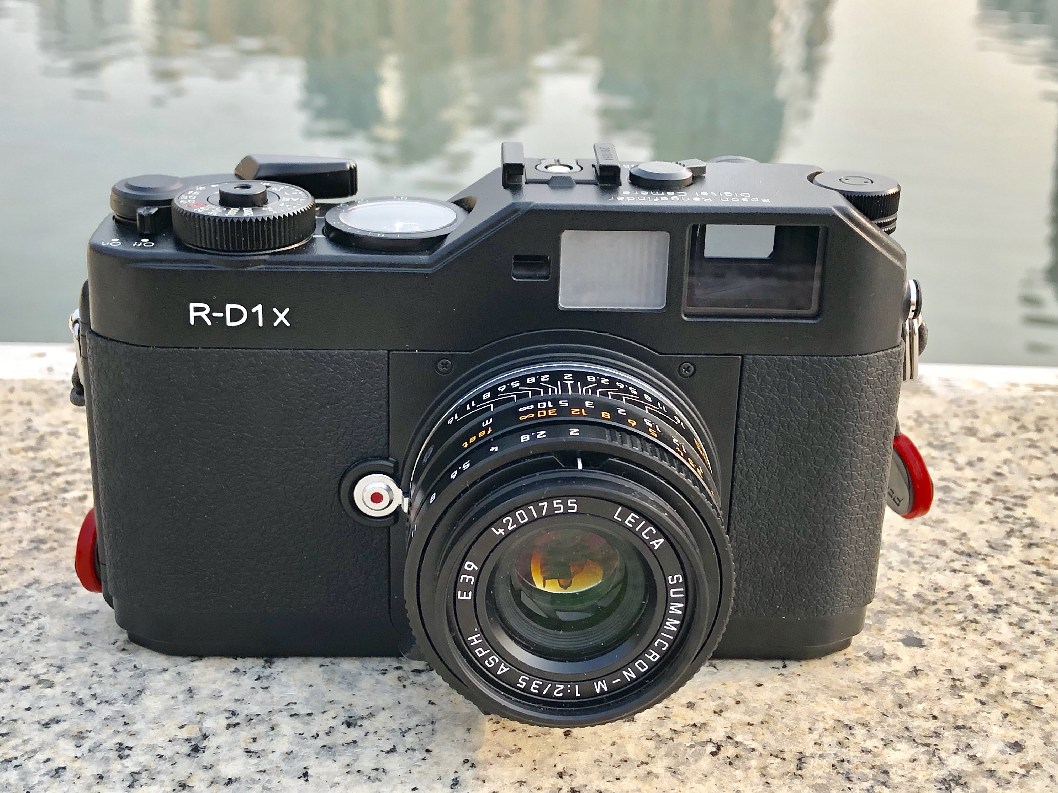 Vintage Digital: Epson R-D1 - measuring light