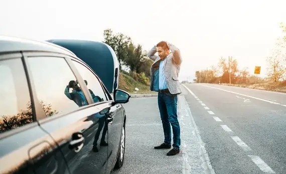 Why my car shuts off while driving?