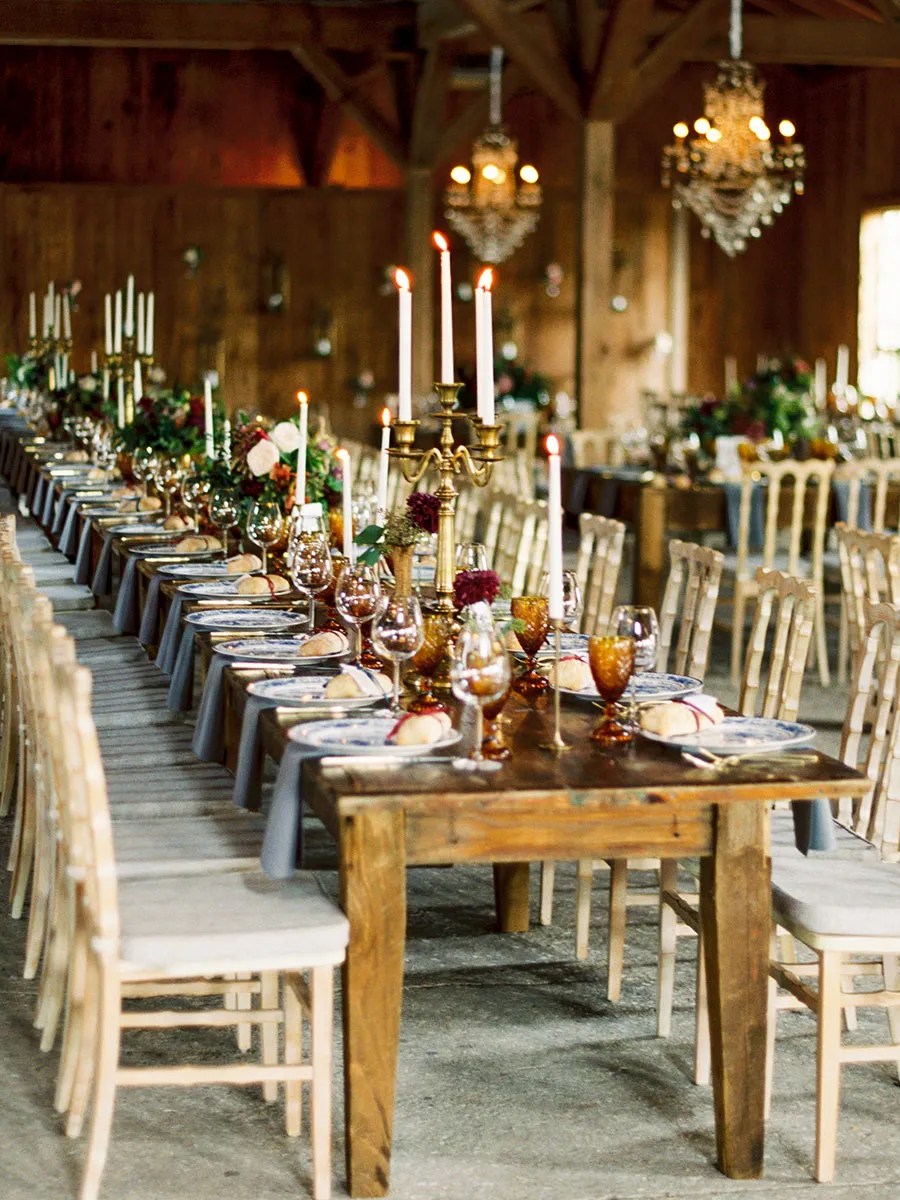 28+ New Top 100 Songs For Wedding Receptions : 100 Stunning Rustic Indoor Barn Wedding Reception Ideas - If you love music, then you know all about the little shot of excitement that ripples through you when you hear one of your favorite songs come on the radio.