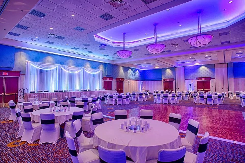 12+ Luxury Fargo Wedding Venues / Courtyard by Marriott Fargo Moorhead | Reception Venues - Find a selection of fargo hotel with wedding venues backed by verified traveler reviews.