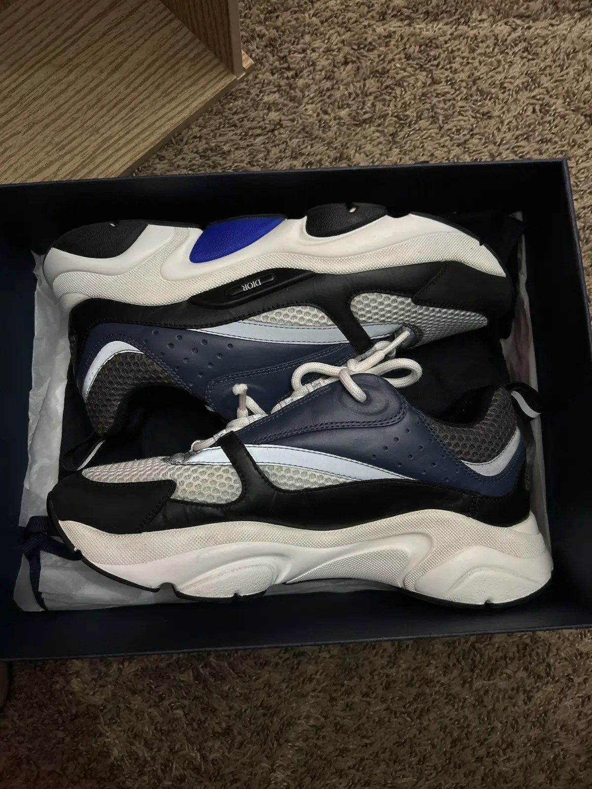 Dior B22 Grey Repforces - 4K Vintage Designs for Desktop