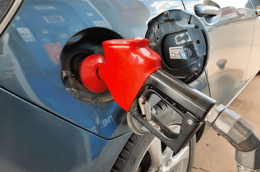 Why Gas Prices Are So Unpredictable in Canada (2026)