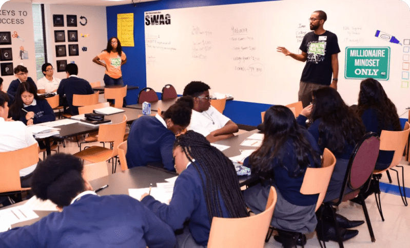 Custom Programs Empify - Download High Quality Colorful Pattern | 8K