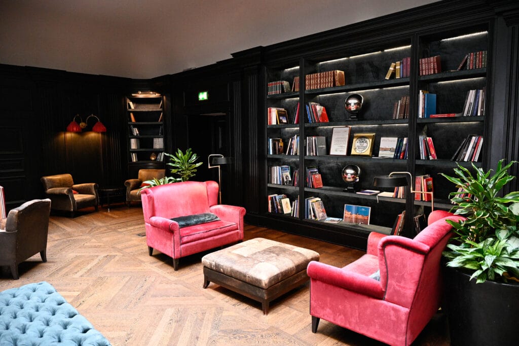 Savoia Excelsior Palace Trieste, Savoia Excelsior Palace Trieste: Coastal Luxury & History