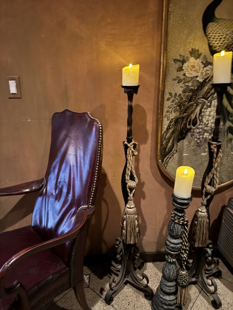 Old Town Scottsdale, Old Town Scottsdale, Arizona: A Retro-Cool Desert Escape