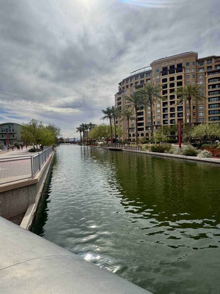 Old Town Scottsdale, Old Town Scottsdale, Arizona: A Retro-Cool Desert Escape