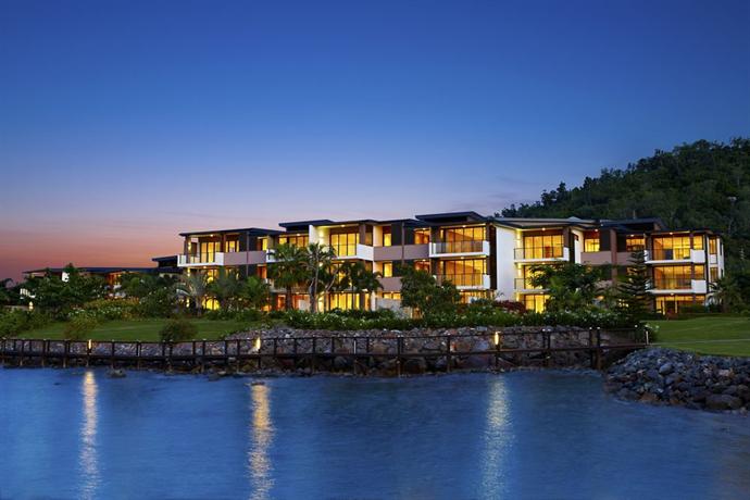 Mirage whitsundays is located at the gateway of whitsundays 74 islands in tropical north queensland. Mirage Whitsundays