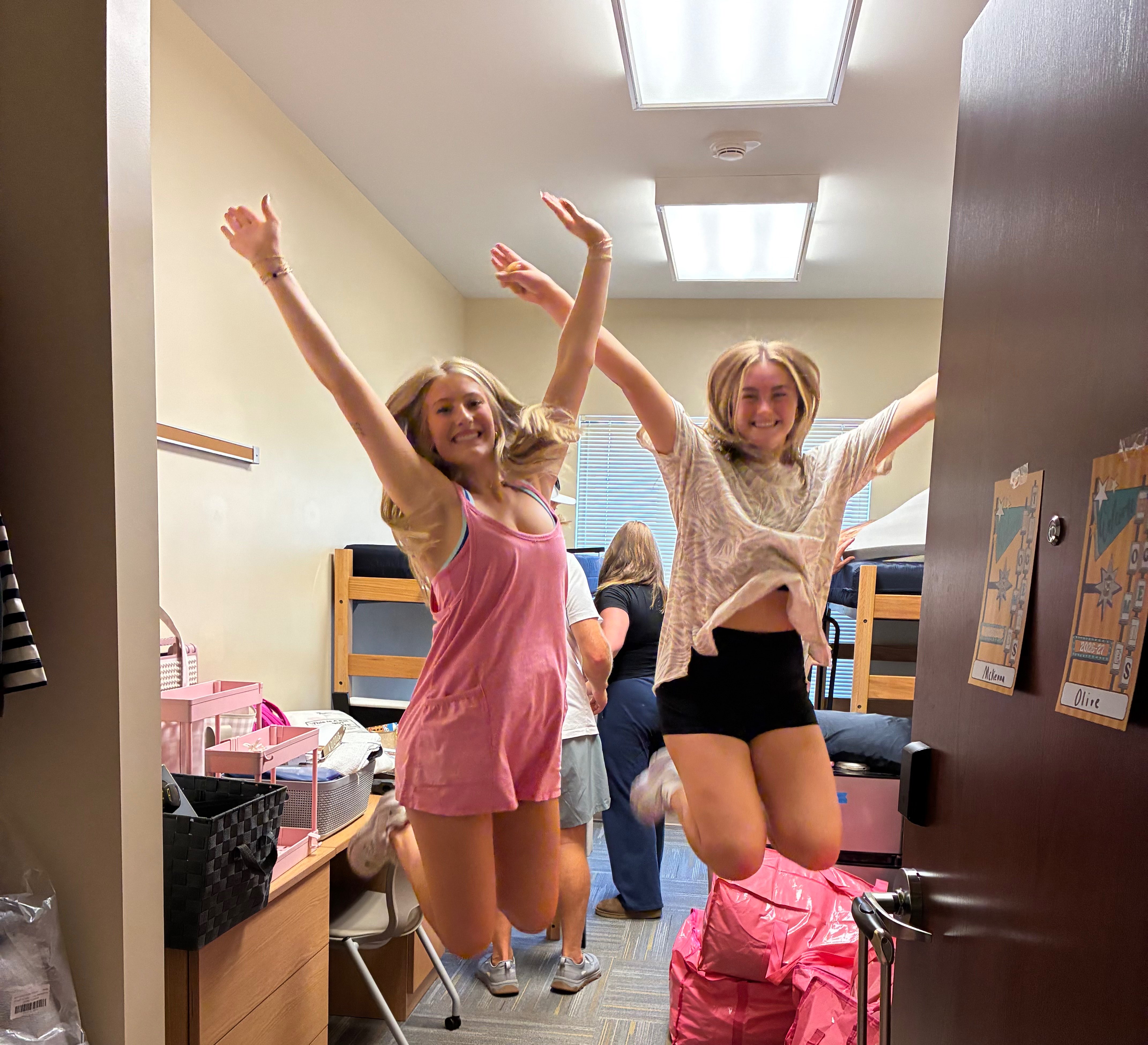 Freshman Move-In Day: FHSU's Campus Welcomes Students from Across the Globe (2026)