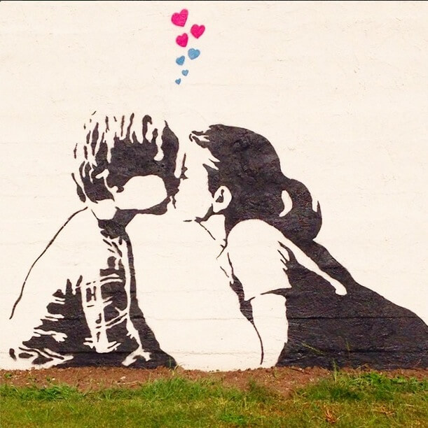 3F - First Kiss
