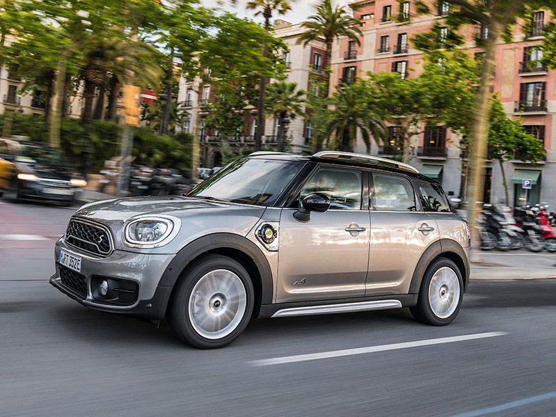 10 bmw x1 competitors to consider