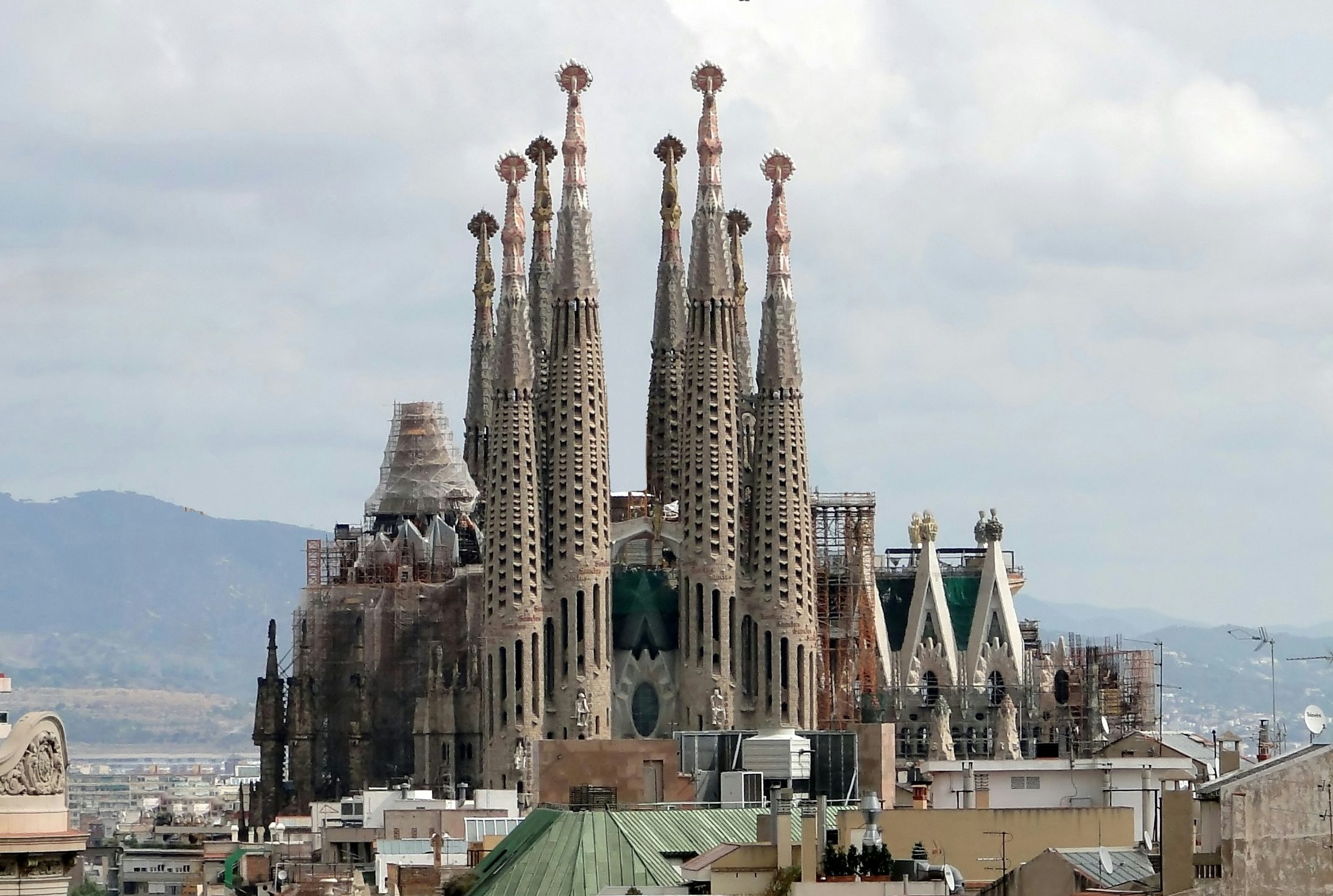 It’s time to go on the greatest vacation. Top Rated Unforgetable Tourist Attractions In Spain