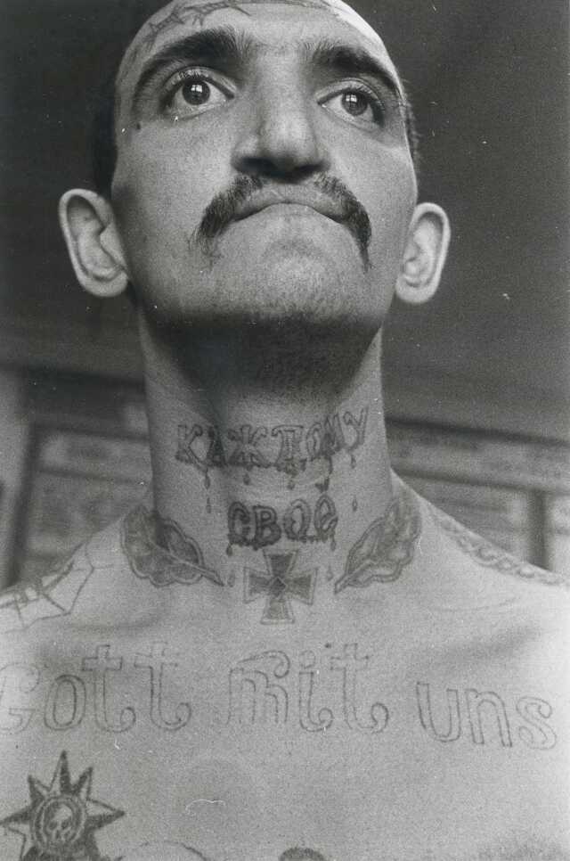 L'enciclopedia Dei Tatuaggi (Foto) - Internazionale 966_x_640_jpg