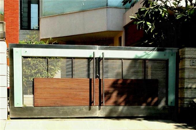 Front Grill Design Main Gate Design Don T Really Like Window Grill Catalogue Pdf Stainless Steel Main Gate Stainless Steel Main Gate Design Wrought Iron Gates Stainless Steel Gate Design Modern Modern