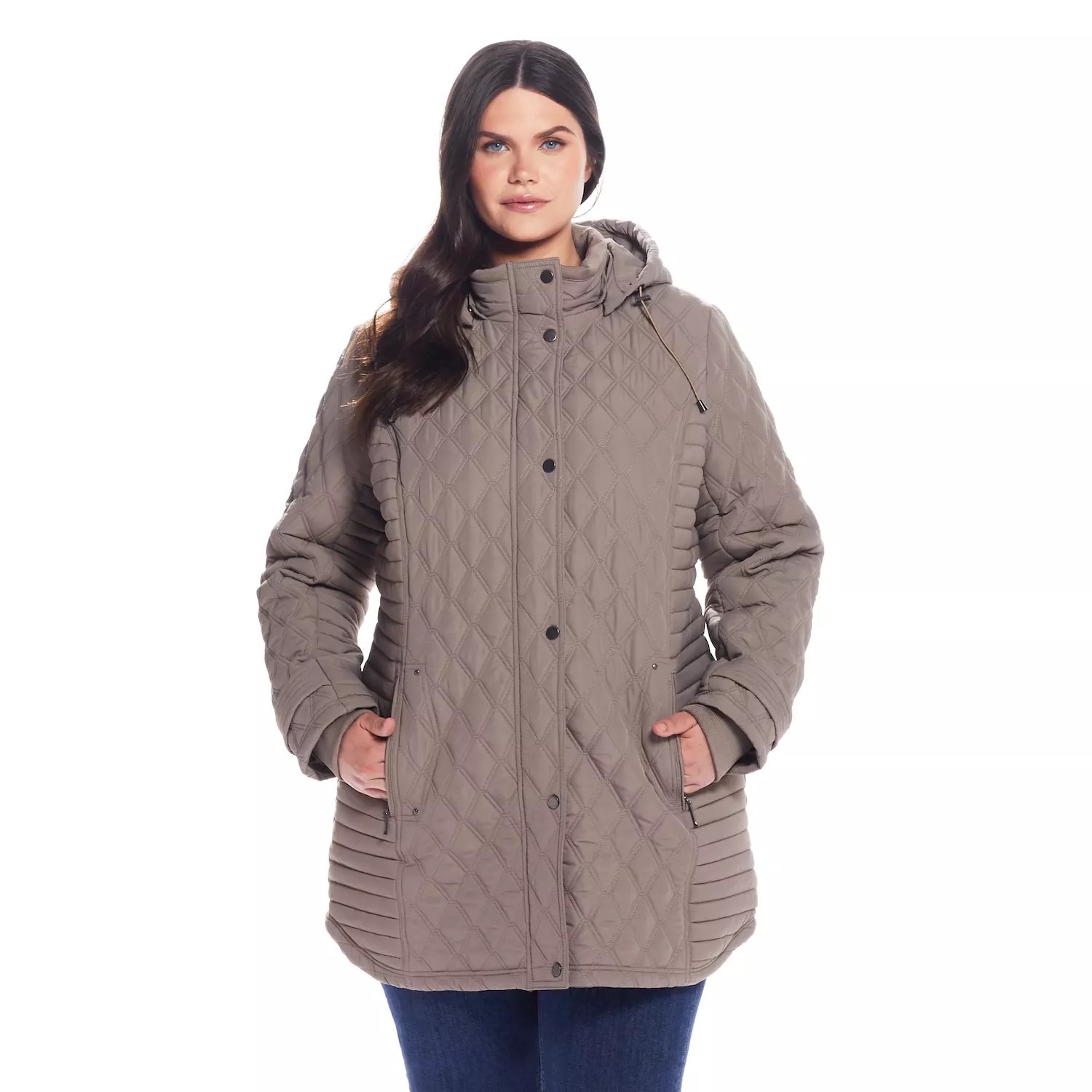 Quilted Hooded Walker - 4K Geometric Patterns for Desktop