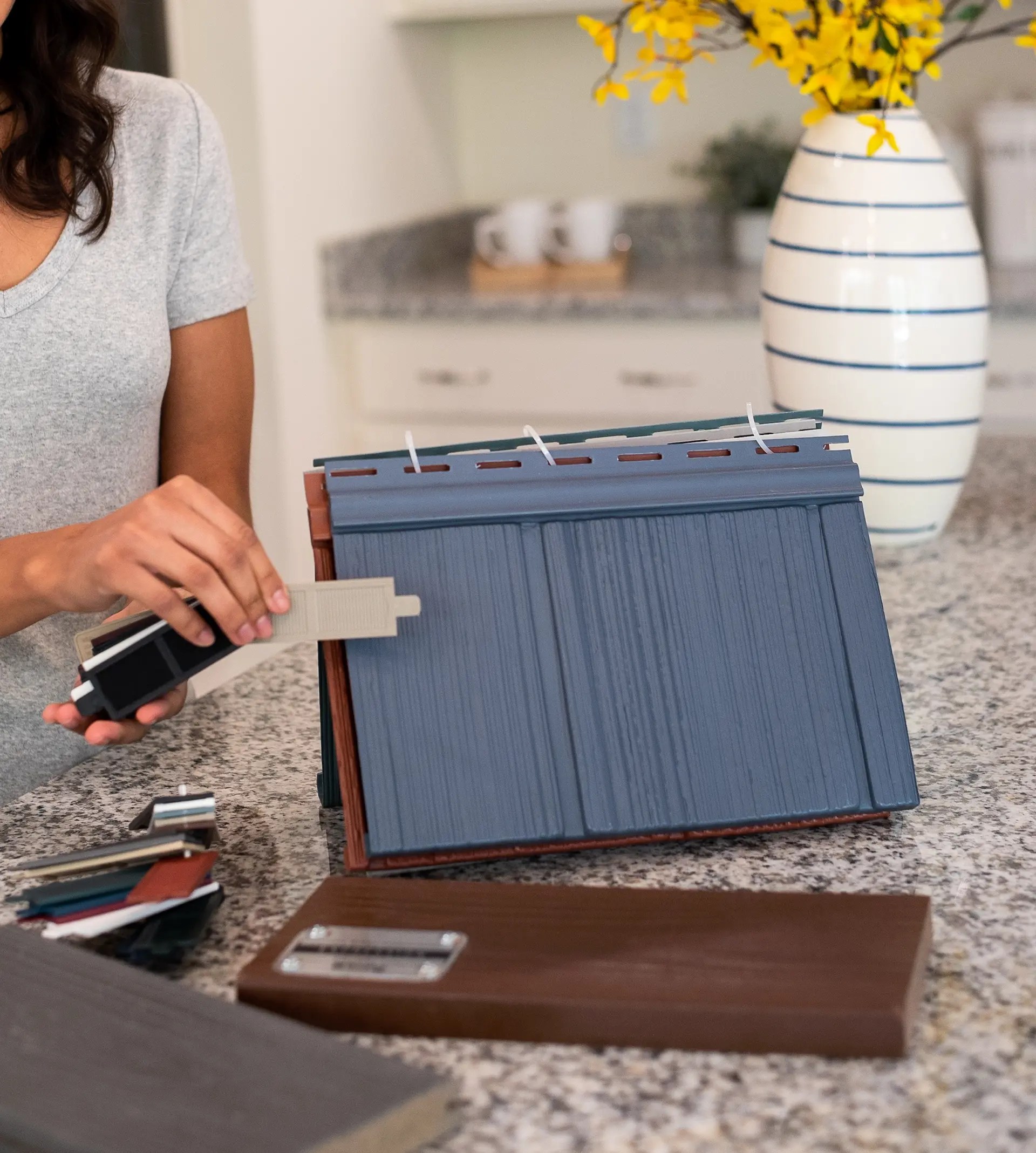 Mitchell Home - Full HD Gradient Textures for Desktop