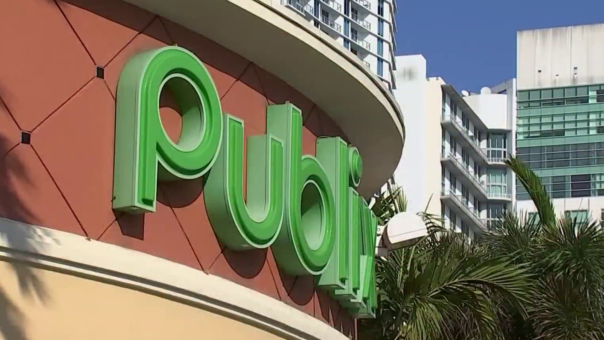 Florida Vaccine Updates: Publix Resuming Appointment Schedule, Possible Eligibility for Teachers, Police - Vimarsana News