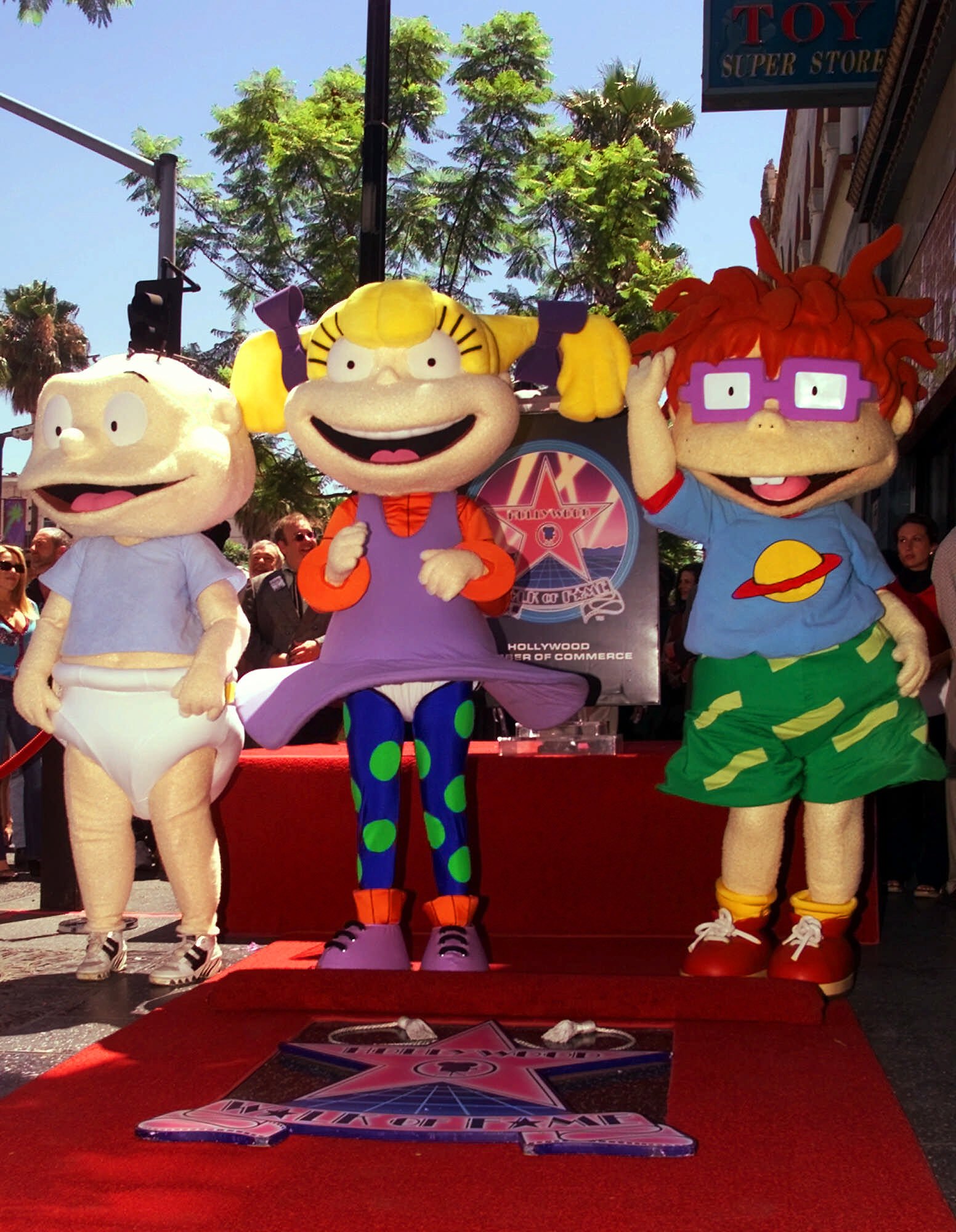 One of the Original 'Rugrats' Moms Is Openly Gay in the Show's Reboot – NBC 6 South Florida - Vimarsana News