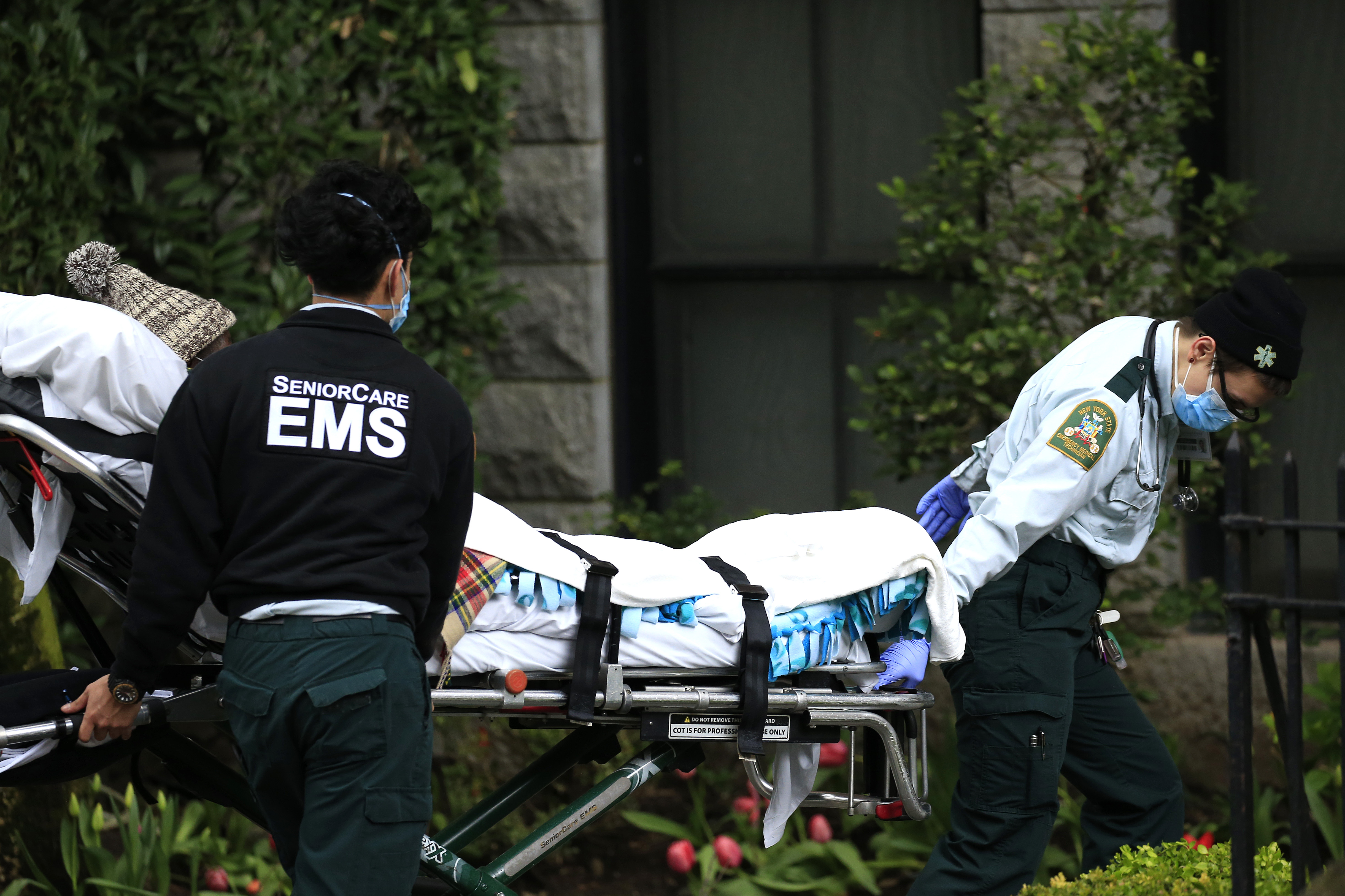 Cuomo Triples Down on NY Nursing Home Death Data, Won't Sign Budget Without Reforms - Vimarsana News