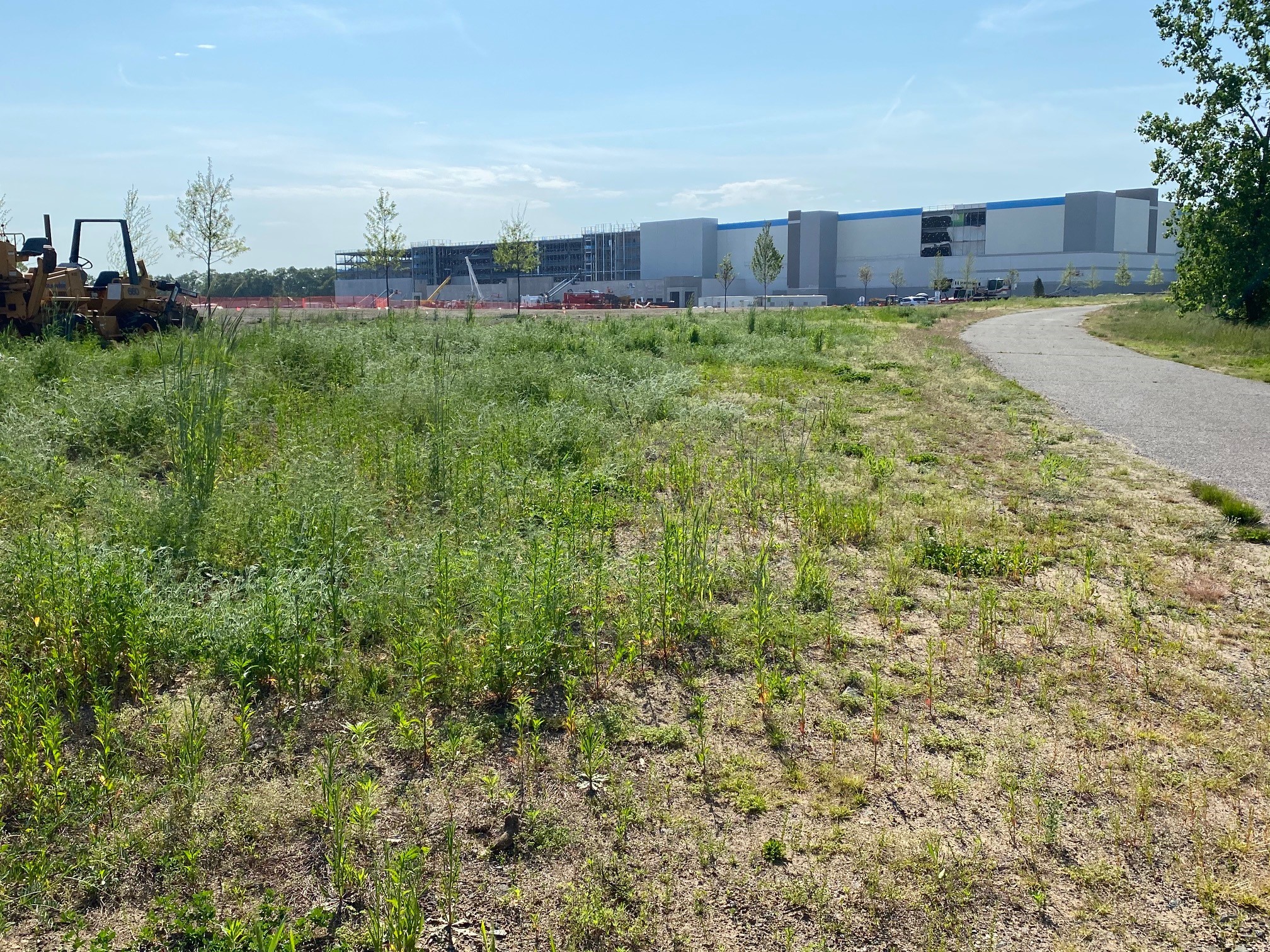 Amazon Closes Connecticut Construction Site After Nooses Found - Vimarsana News