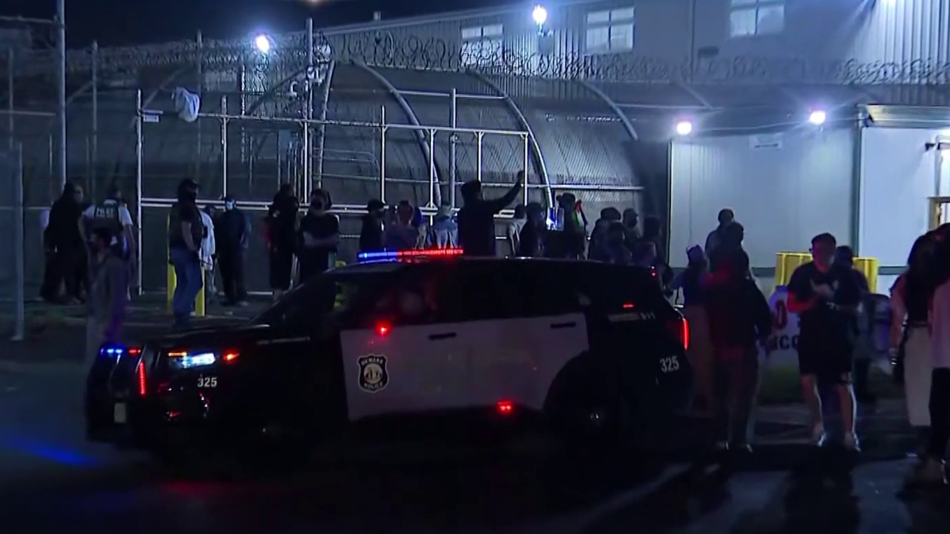 4 detainees at Newark ICE facility lacking, senior officers say