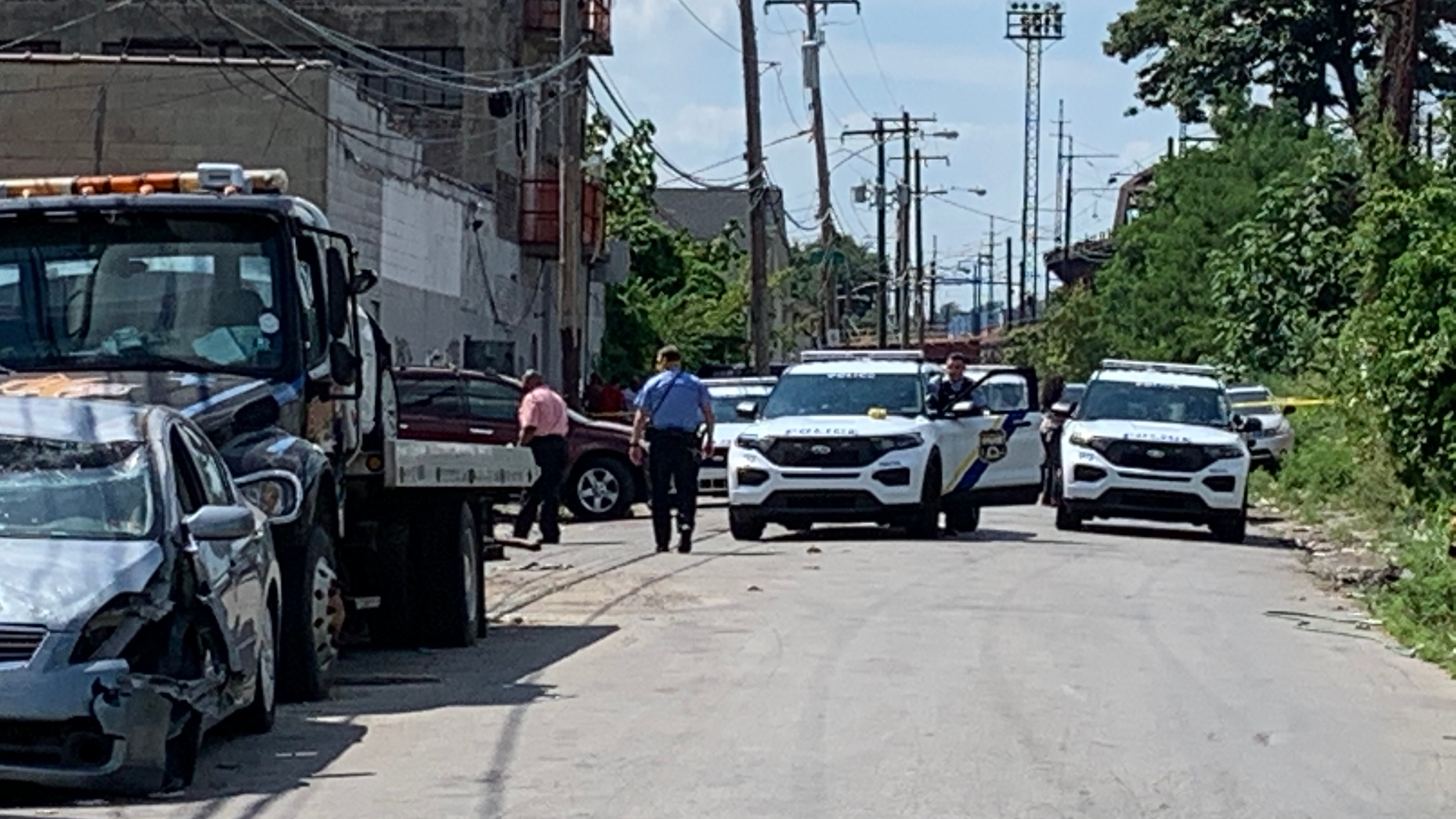 Man Woman Found Dead Inside Parked Rv In Philadelphia Death - Download Perfect Landscape Pattern | Retina