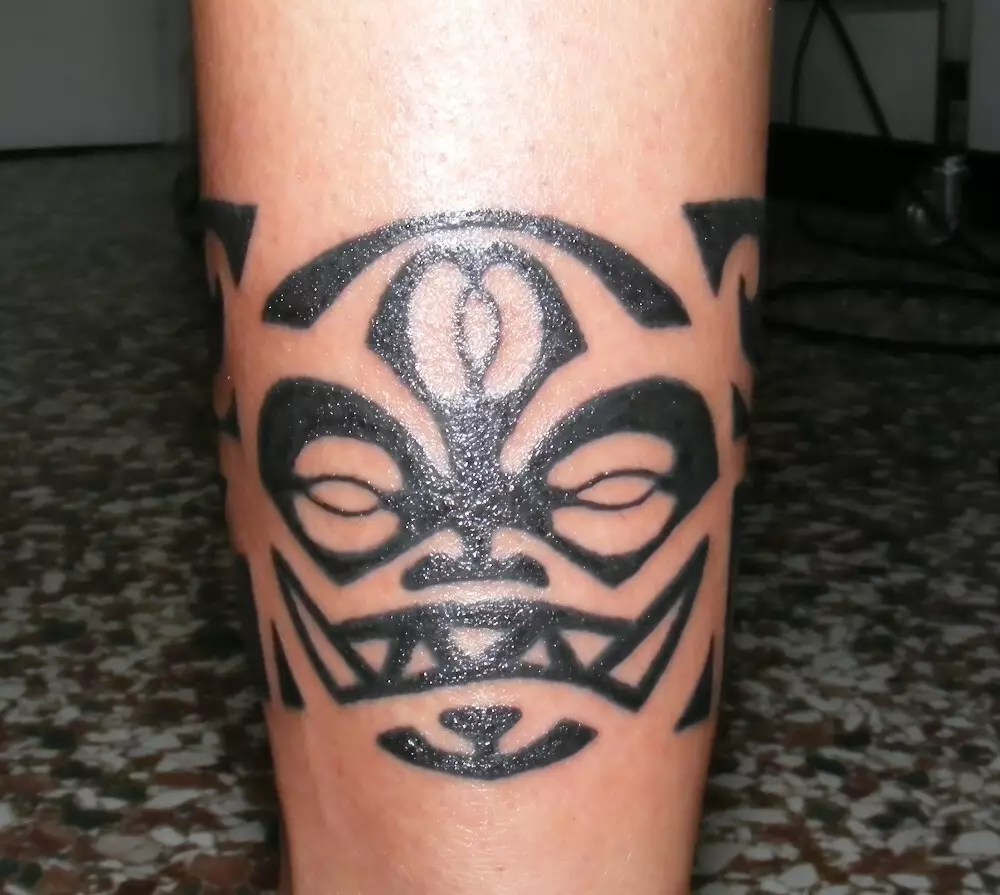 Jolie Tattoo Piercing Di Luca Marinello Centro Tatuaggi E Piercing Autorizzato Asl | Paginesi! 895_x_1000_webp