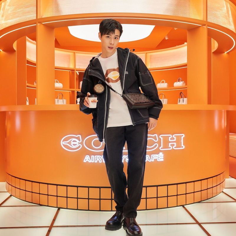 Coach Airways Collection_1