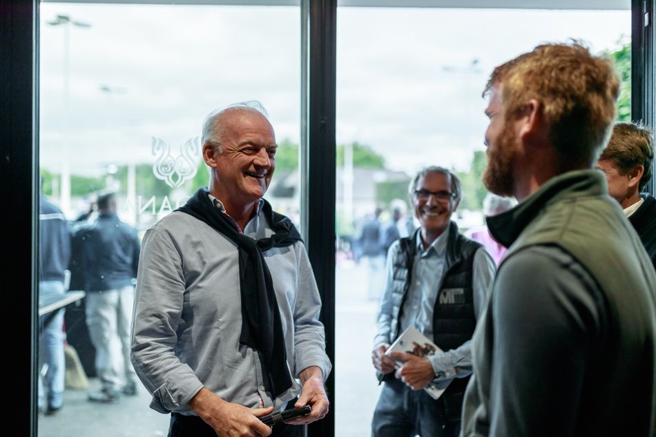 Willie Mullins Enters Flat Racing: Arqana August Sale Spree Explained (2026)