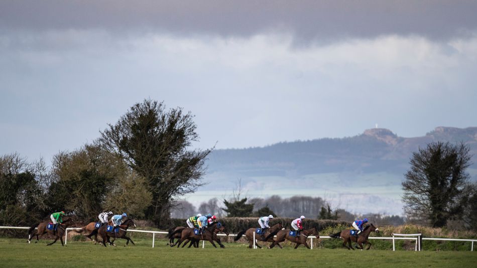 Thurles Racecourse: Saved from Closure Until 2027! (2026)