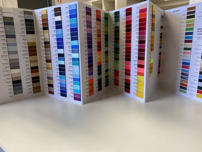 Glide Thread Color Chart