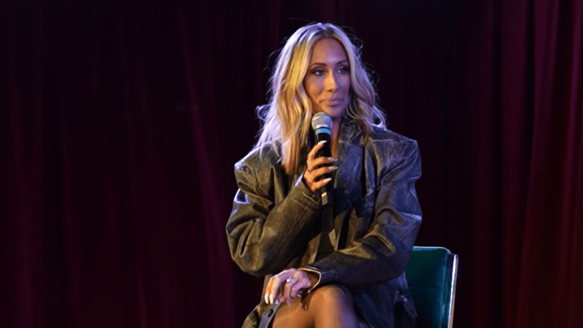 Carmella's Eye Surgery Recovery: Bruising, Healing, and Improved Vision (2026)