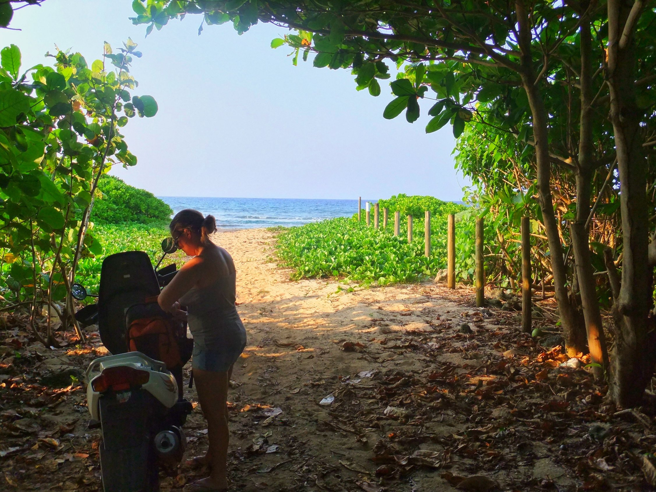 Utila Island Exploration