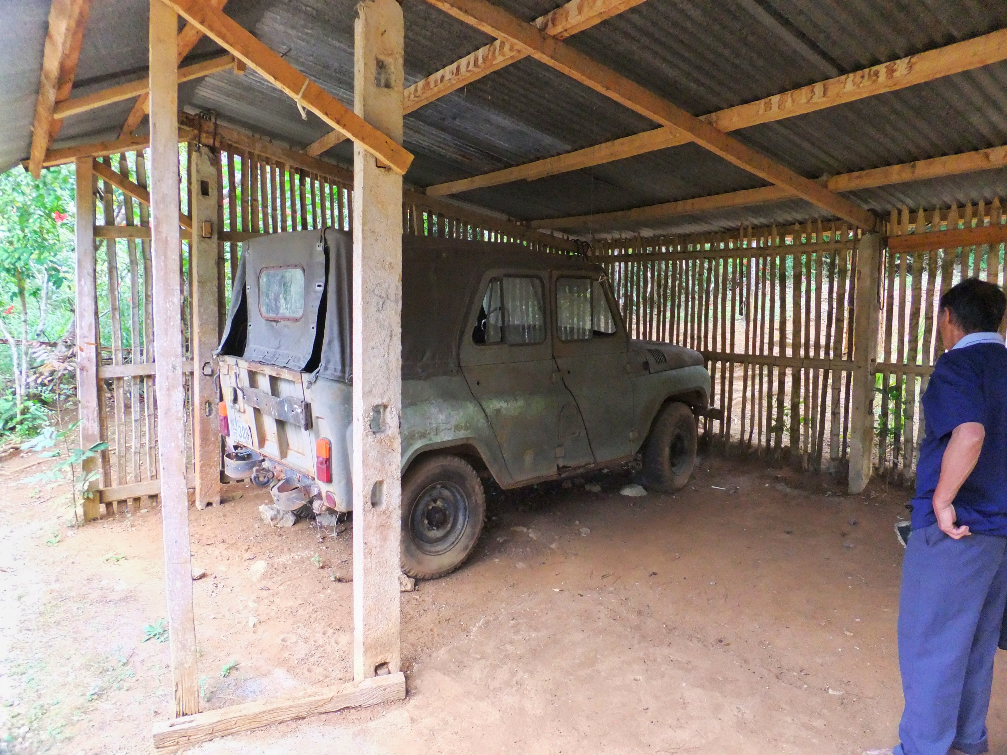 Vieng Xai Caves