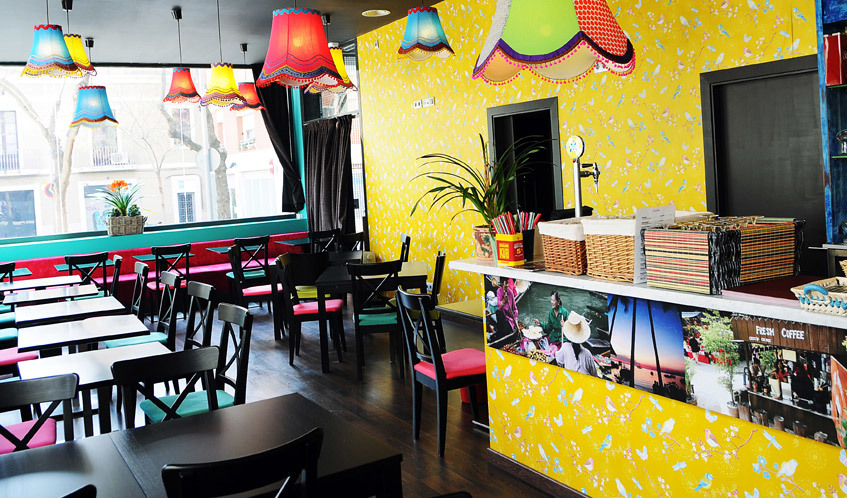 Sinopsis · la vida interior de una casa vietnamita en la década de 1950, a través de los ojos de una joven sirvienta. Los mejores restaurantes tailandeses - Restaurantes y