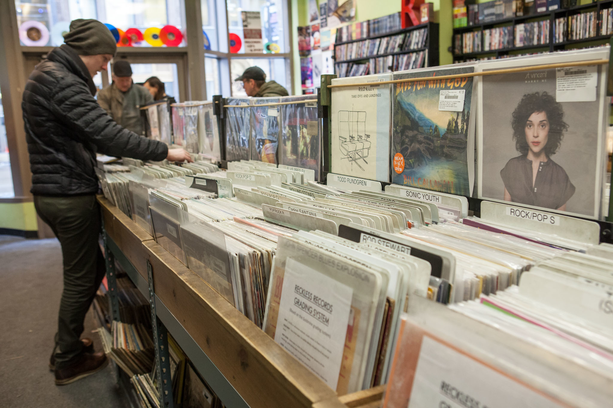 Now it's time for los angeles, the city where you can become anything, and vegetable juice can become lunch. Best record stores in Chicago for vinyl, CDs and more