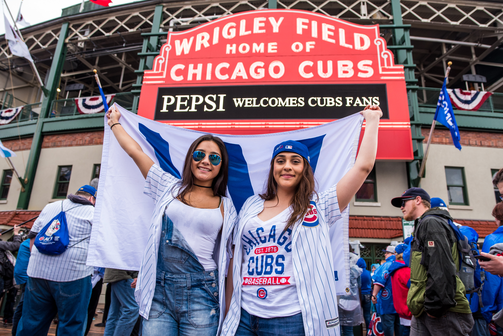 Photos from the cubs' opening night in wrigleyville