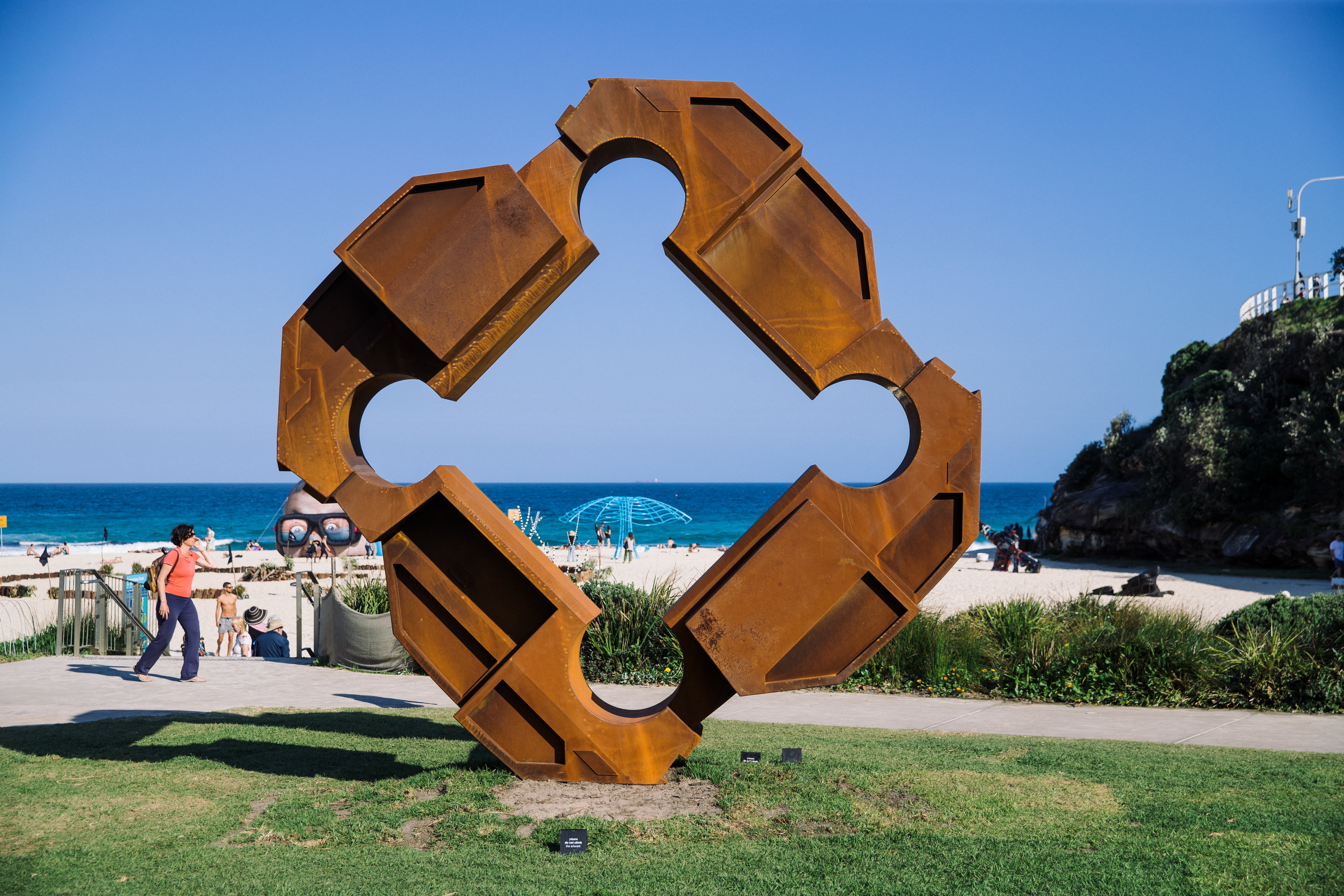 Sculpture by the sea 2018 in pictures