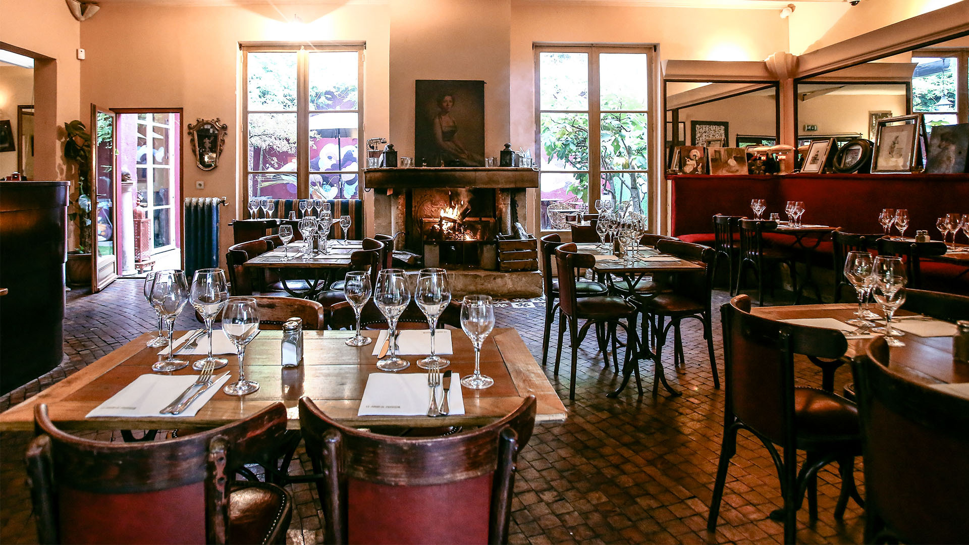 Img 20151025 000620 Large Jpg Photo De Le Jardin De Montreuil Tripadvisor