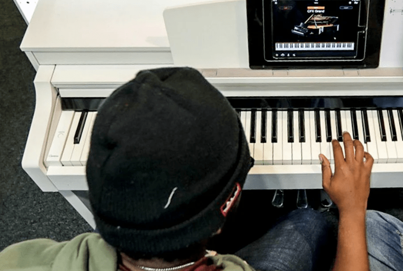 Your browser can't play this video. Learn To Play Day Things To Do In London