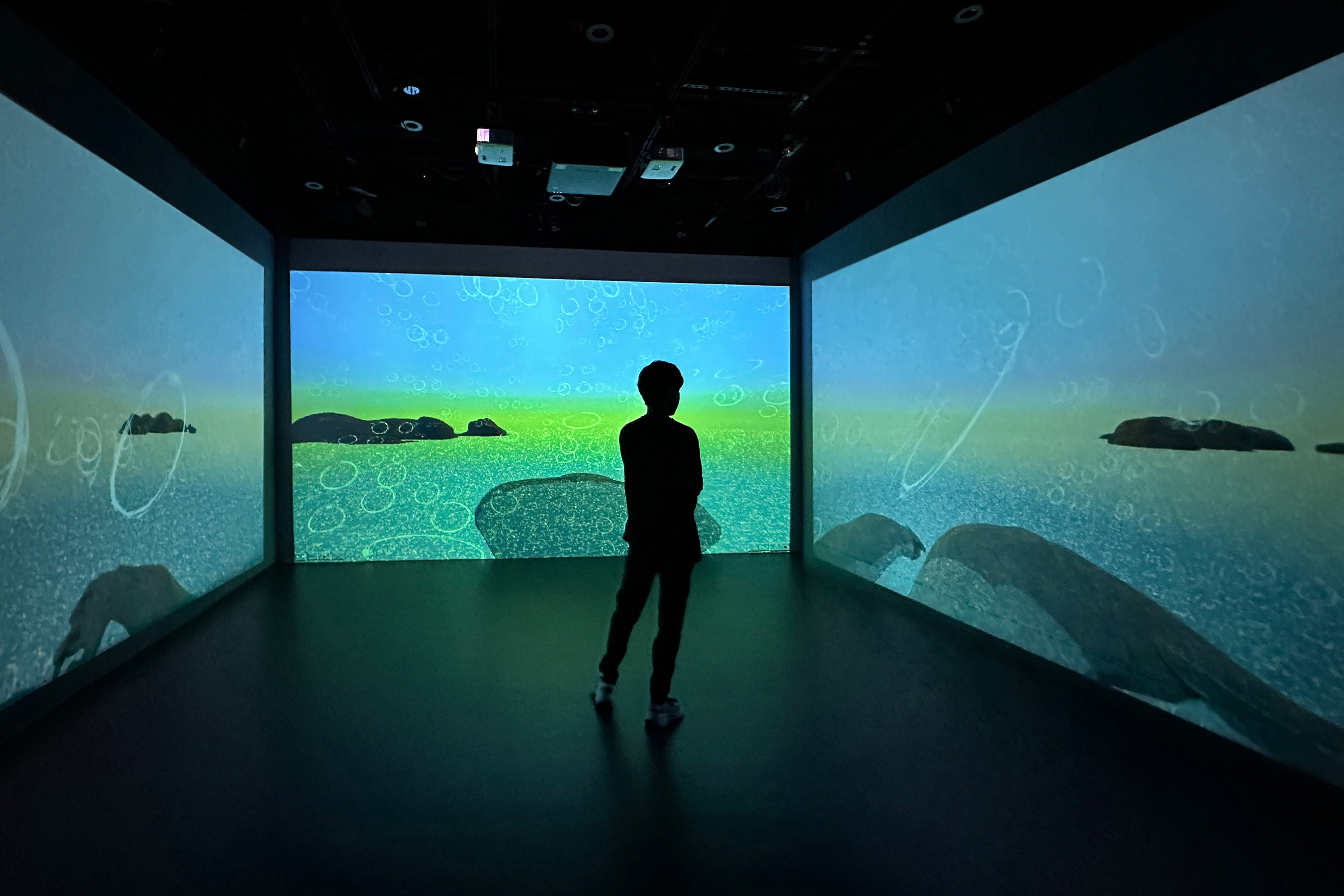 Onassis ONX's Massive Art-Tech Studio: A Downtown NYC Creative Hub (2025)