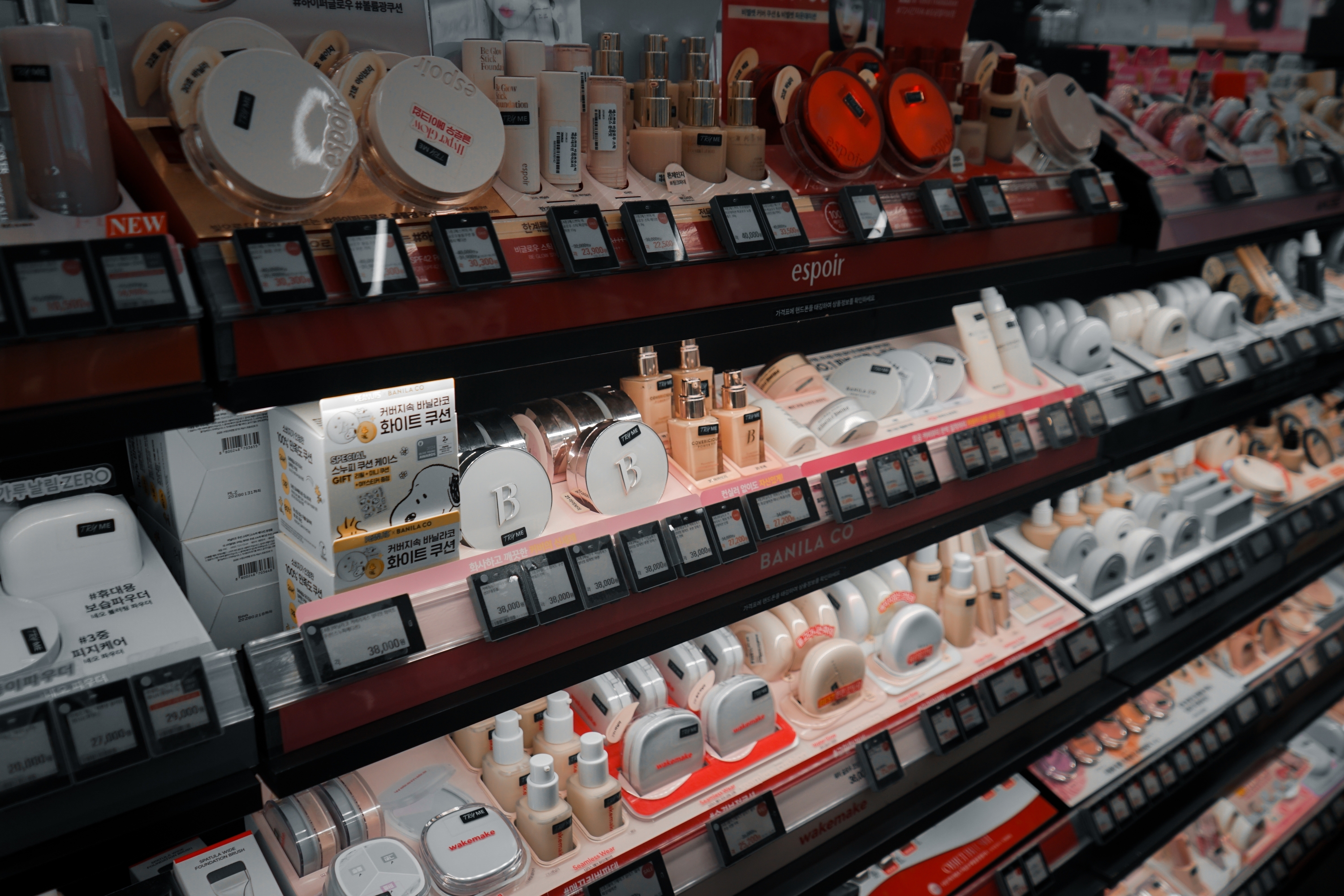 Free K-Beauty Pop-Up in NYC: TikTok Creators Take Over SoHo This December! (2025)