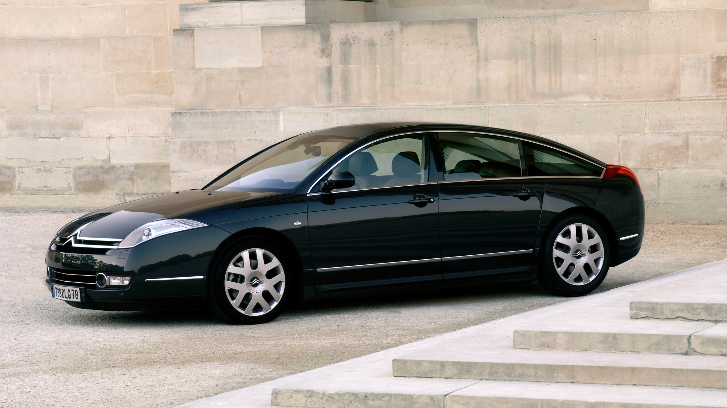10 Forgotten Luxury Cars That Failed to Impress: A Deep Dive into Automotive History (2026)