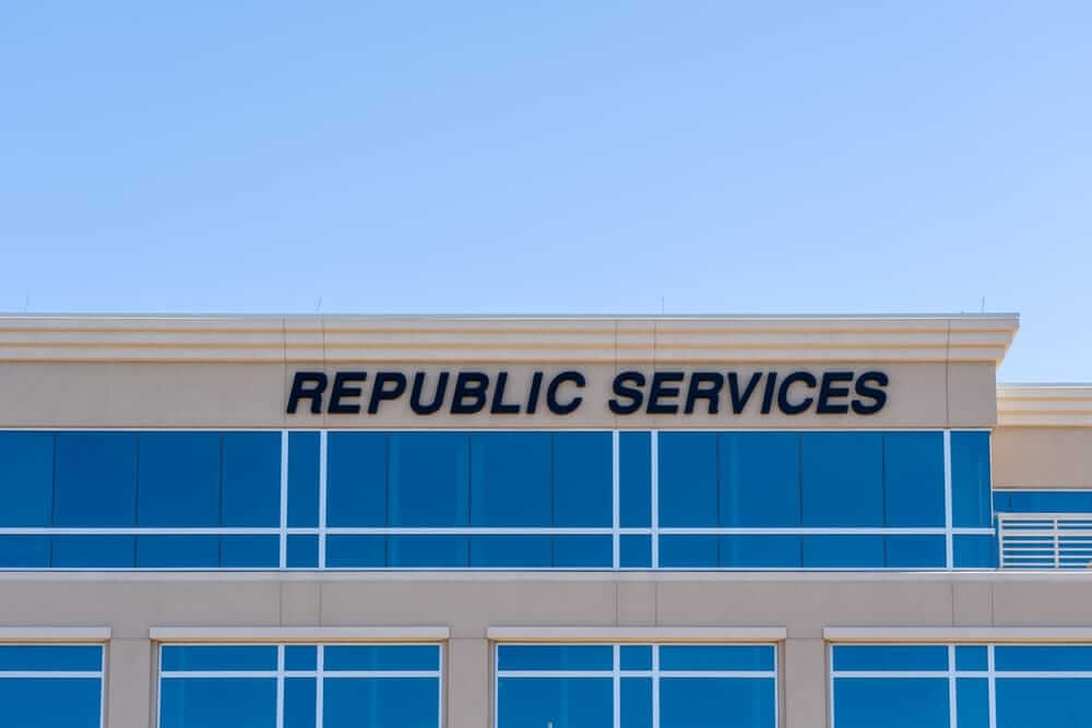 Is Republic Services Stock Outperforming the Dow?