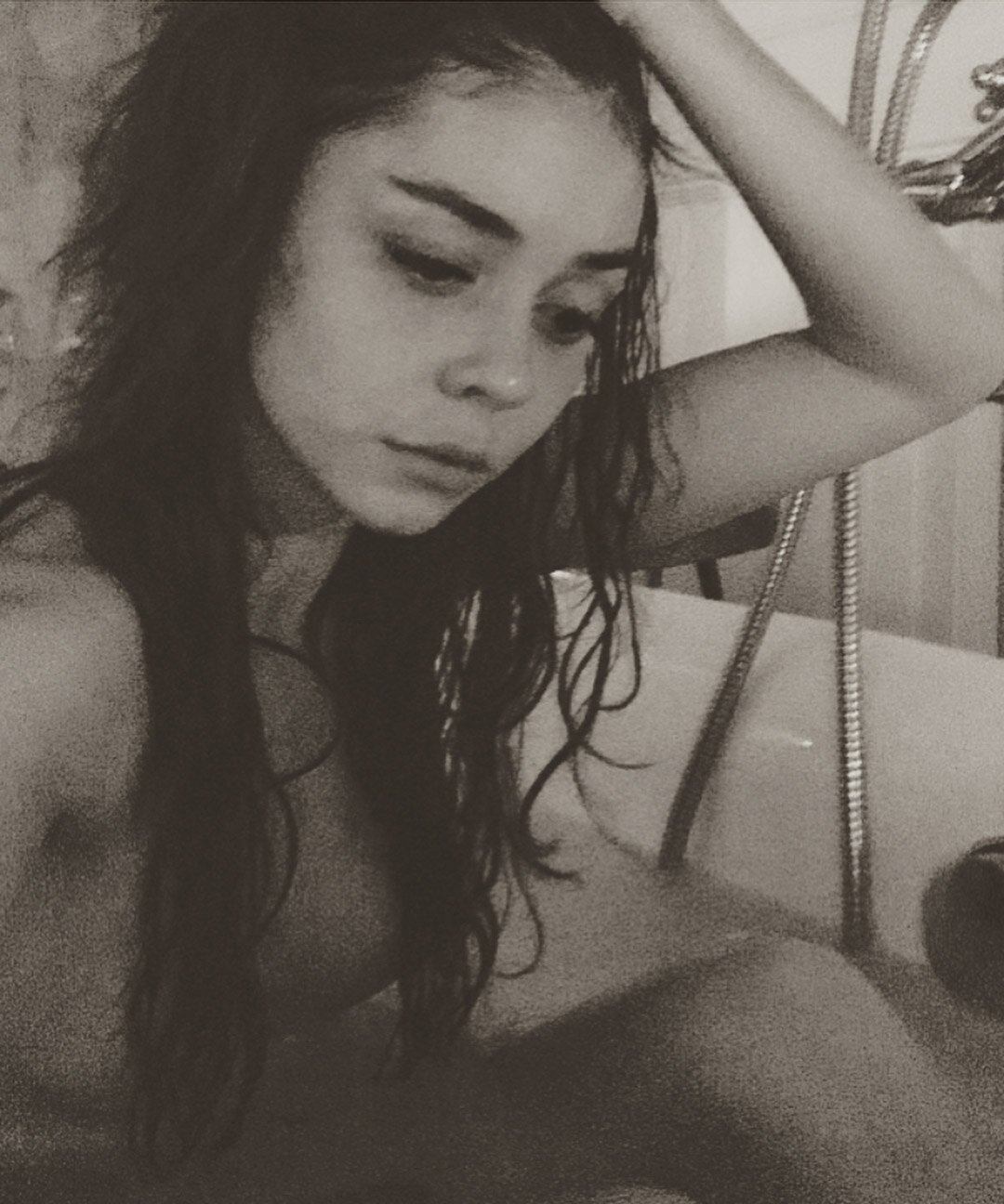 Sarah Hyland Strips Down in the Bathtub for Raw Black-and-White Photo Shoot